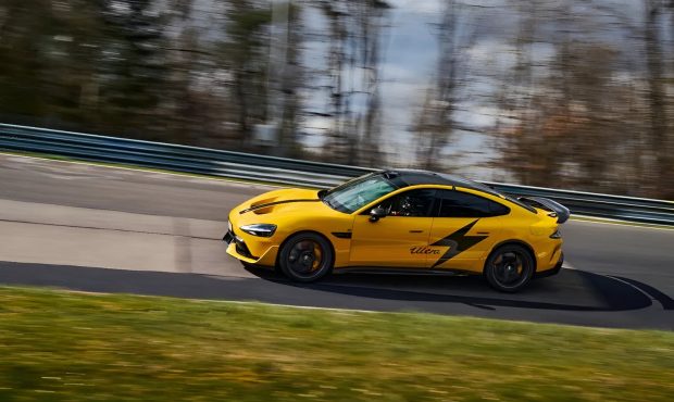 شیائومی در میان تلاش جدید Nürburgring از بحث و گفتگوهای SU7 Ultra عذرخواهی می کند